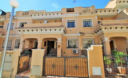 Adosado - Reventa - Villamartín -
                Villamartín