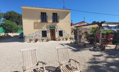 Country House - Tweedehands - La Romana -
                La Romana