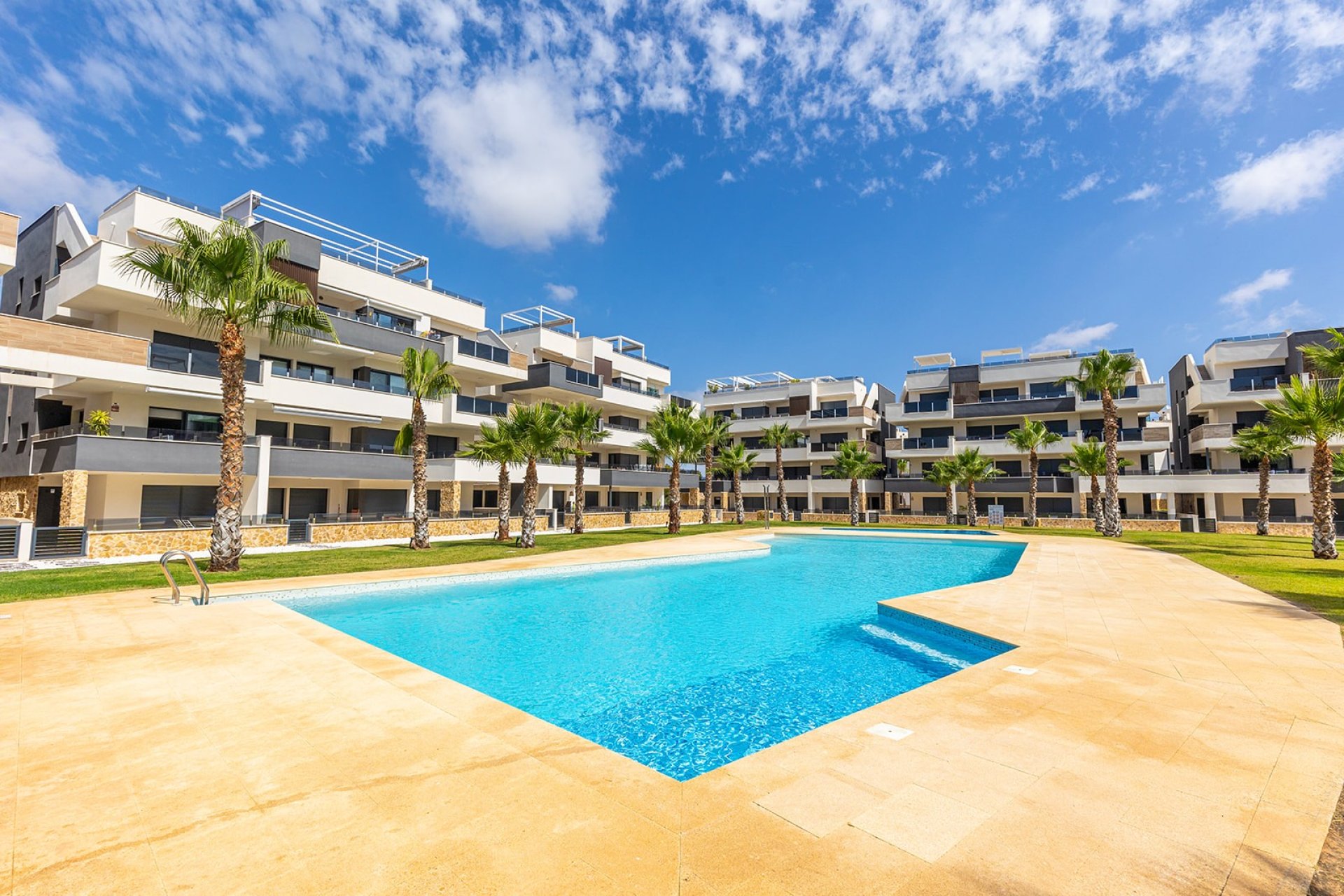 Lange Termijn Verhuur - Appartement / flat -
Orihuela Costa - Los Altos