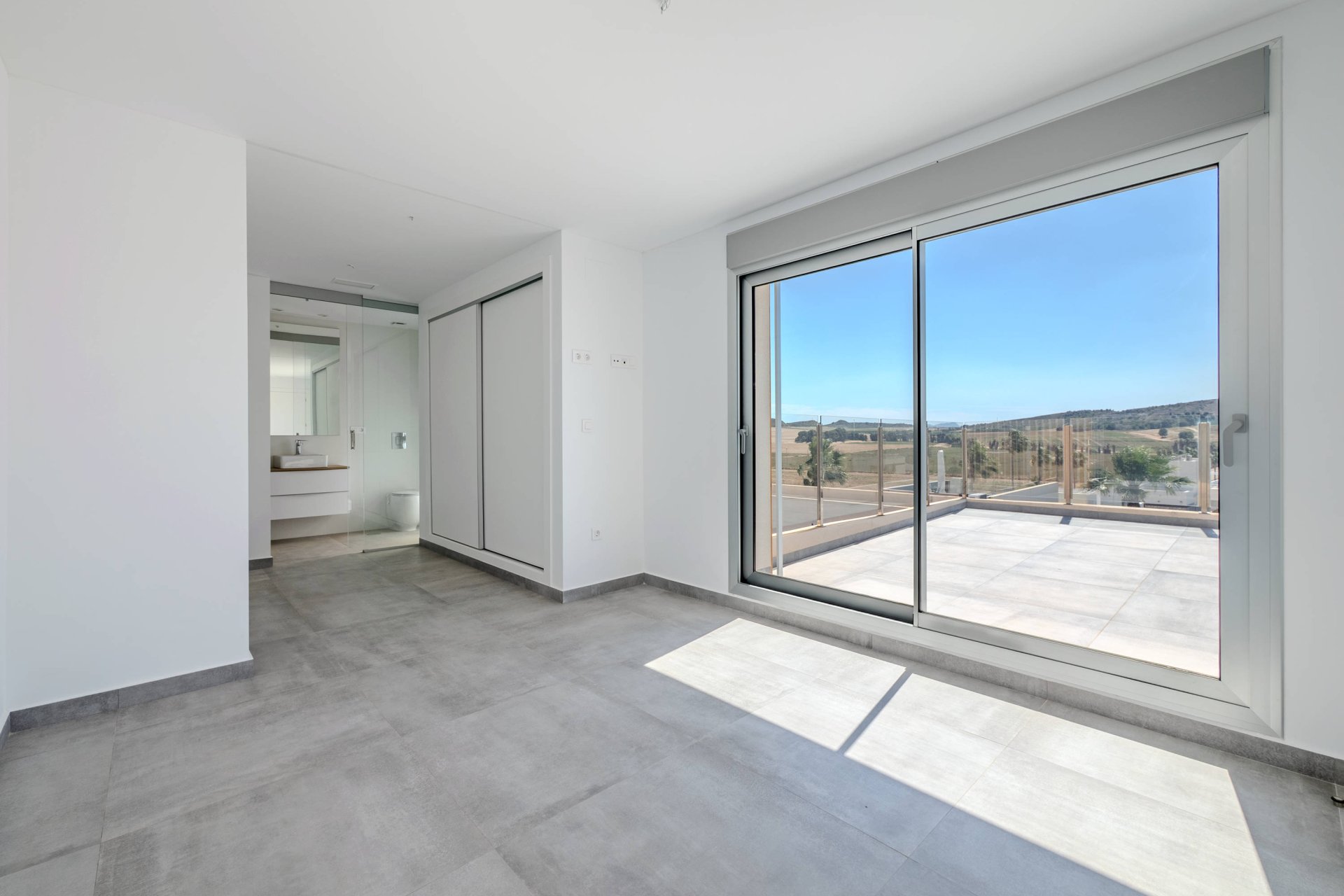 New Build - detached -
Algorfa