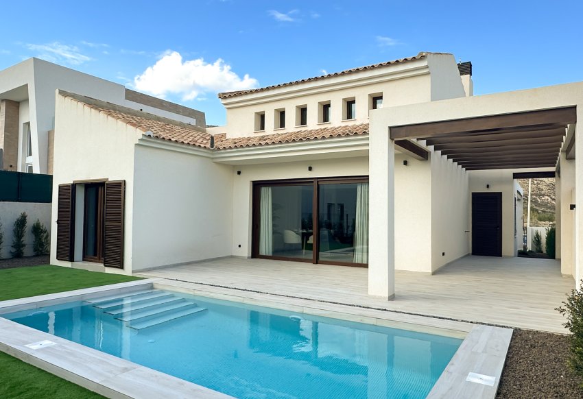 New Build - detached -
Algorfa
