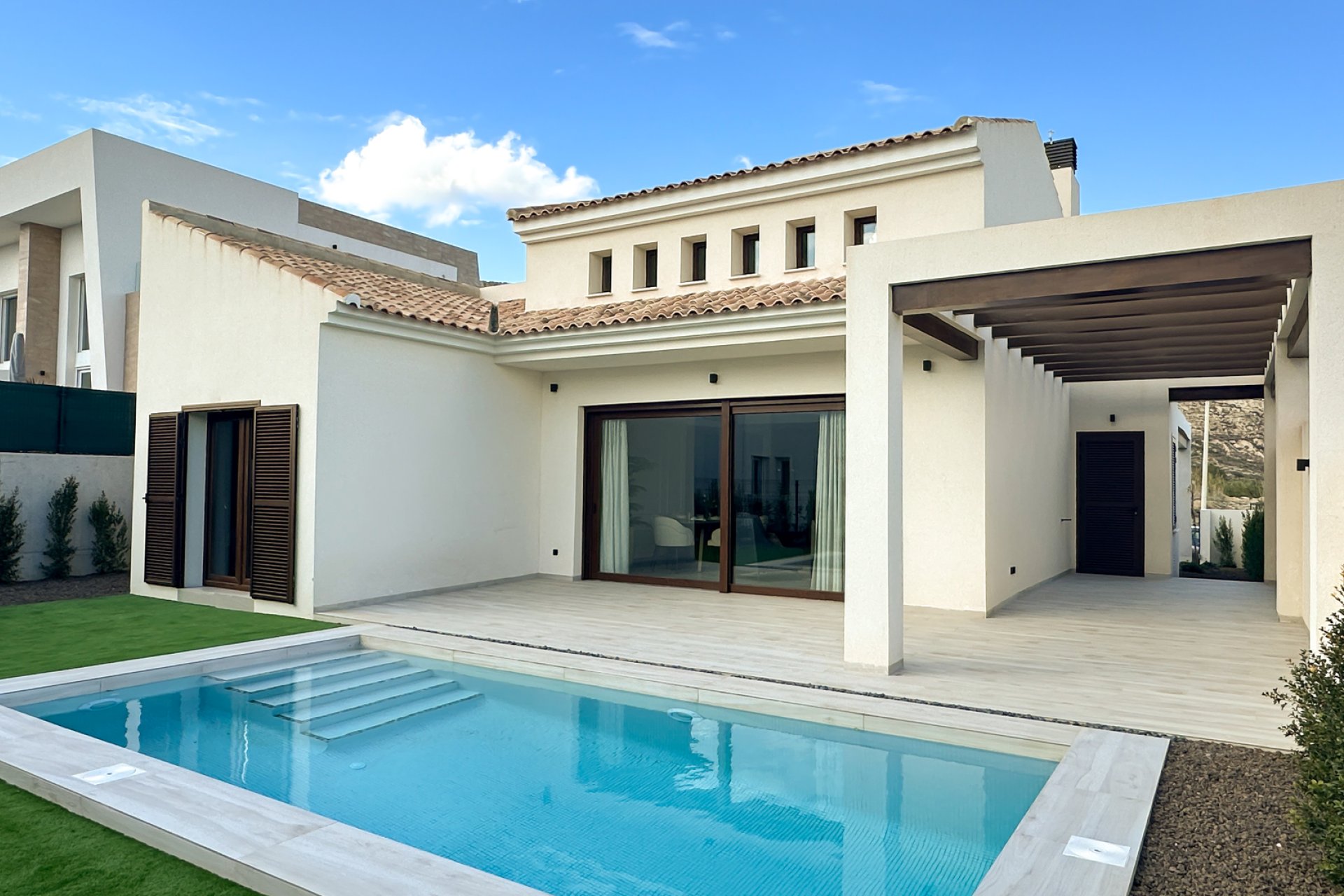 New Build - detached -
Algorfa