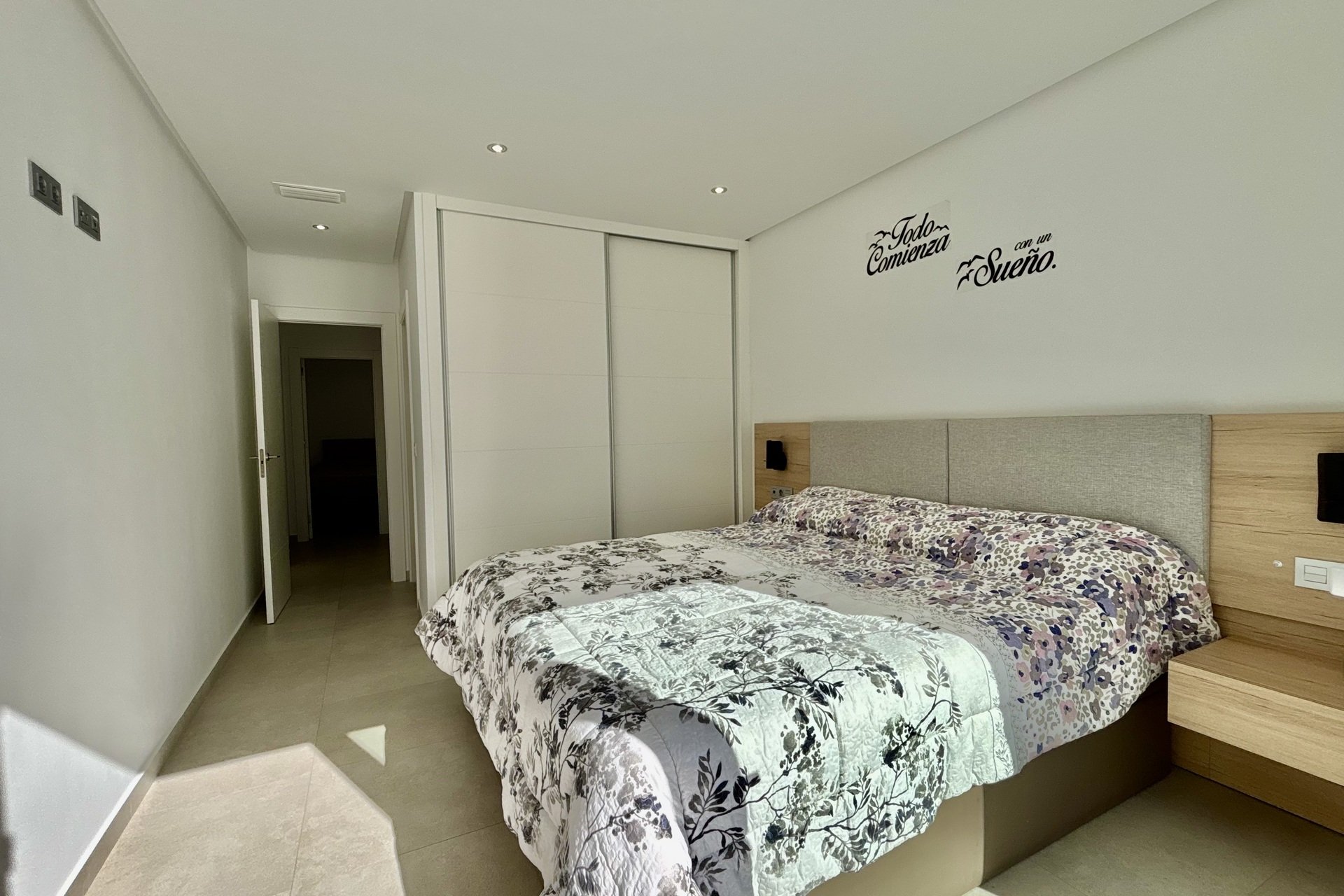 New Build - detached -
Benijofar