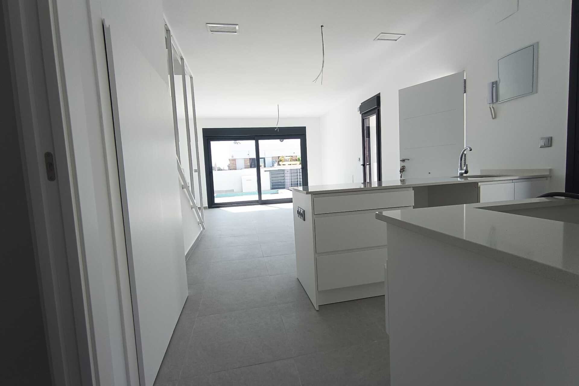 New Build - detached -
Daya Nueva
