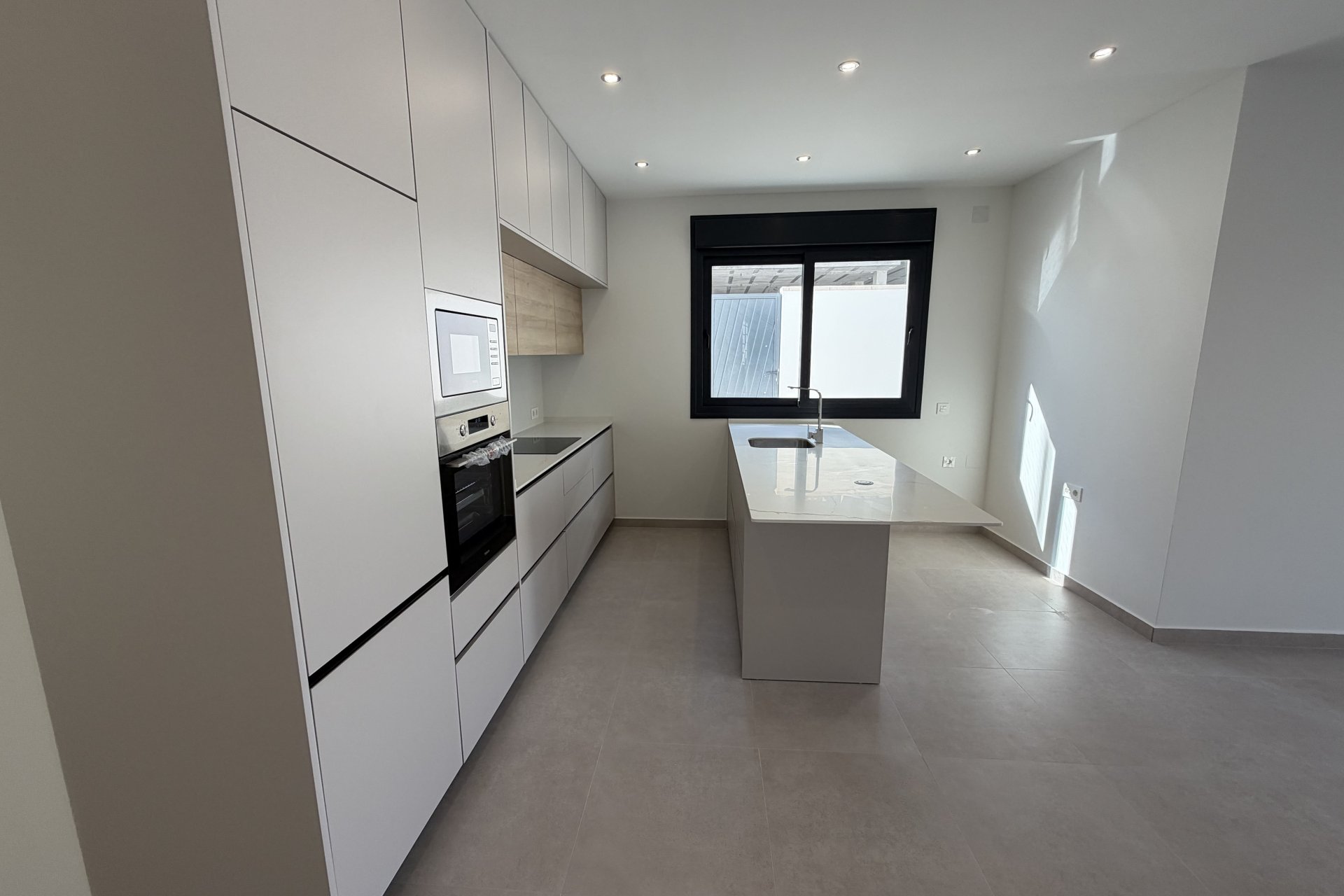 New Build - detached -
Heredades