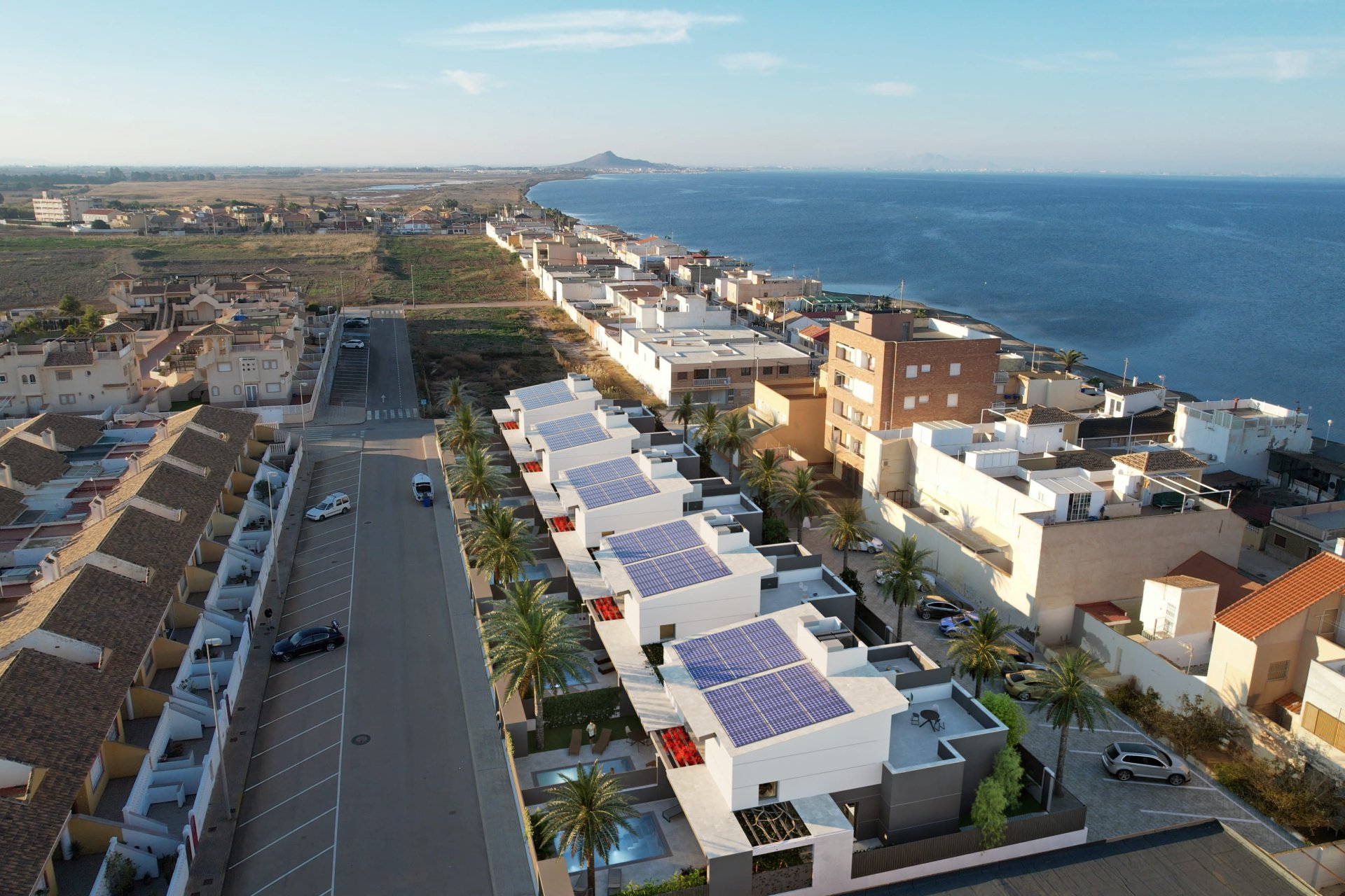 New Build - detached -
Los Nietos