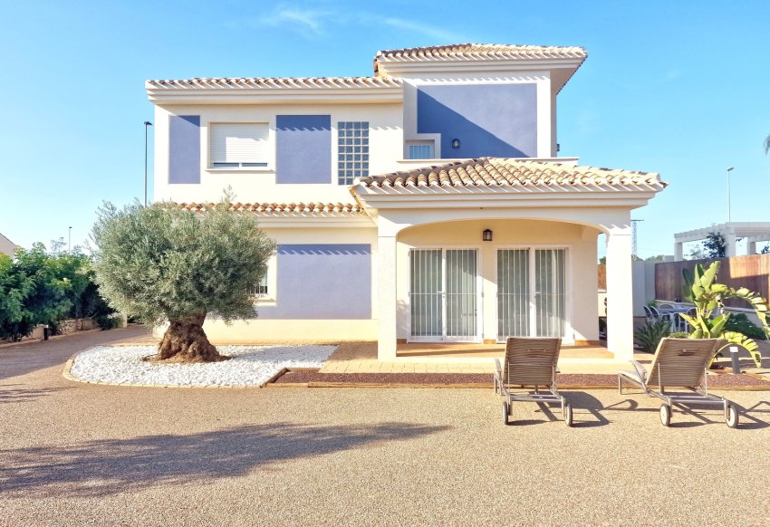 New Build - detached -
Purias