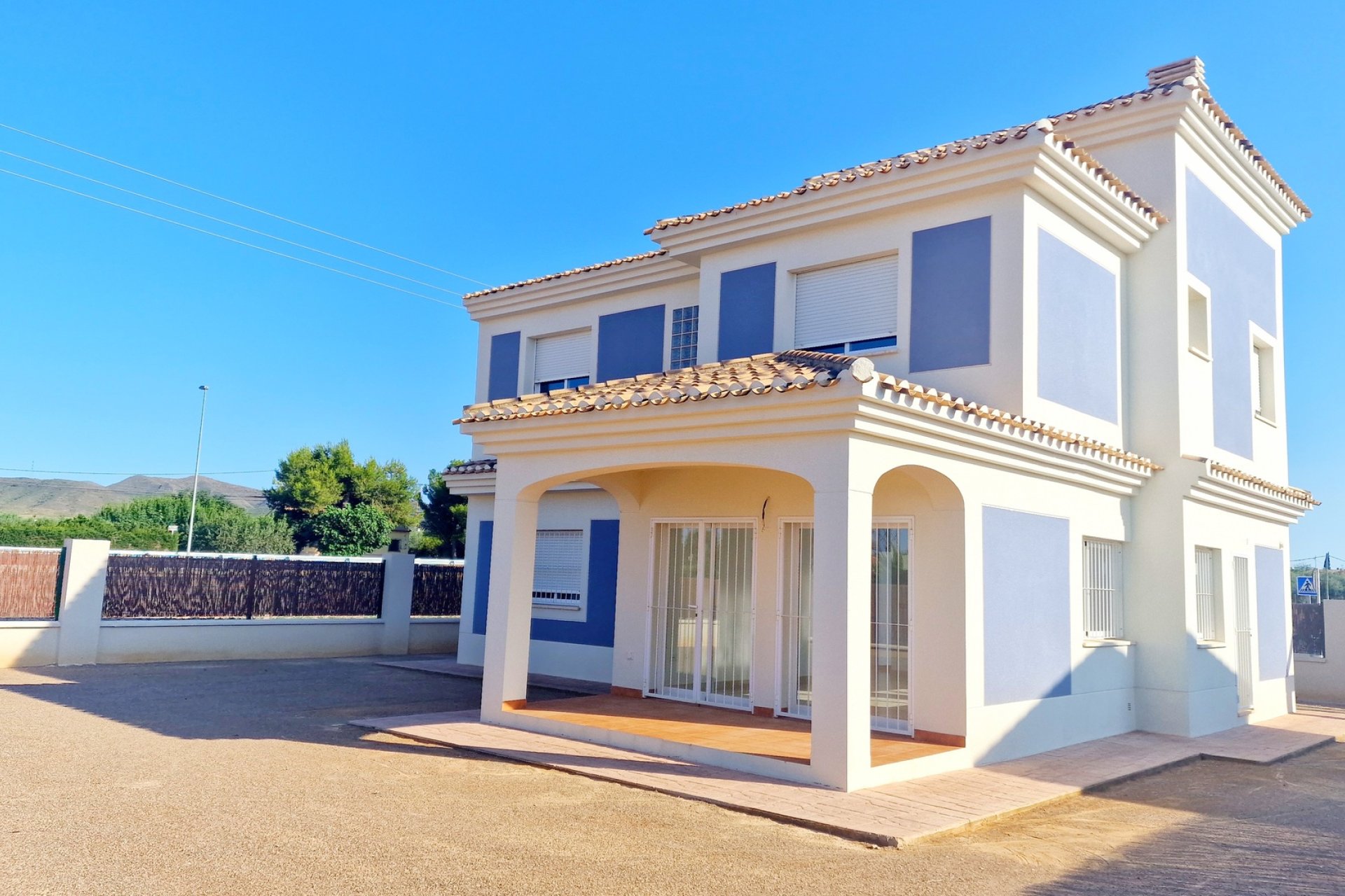 New Build - detached -
Purias