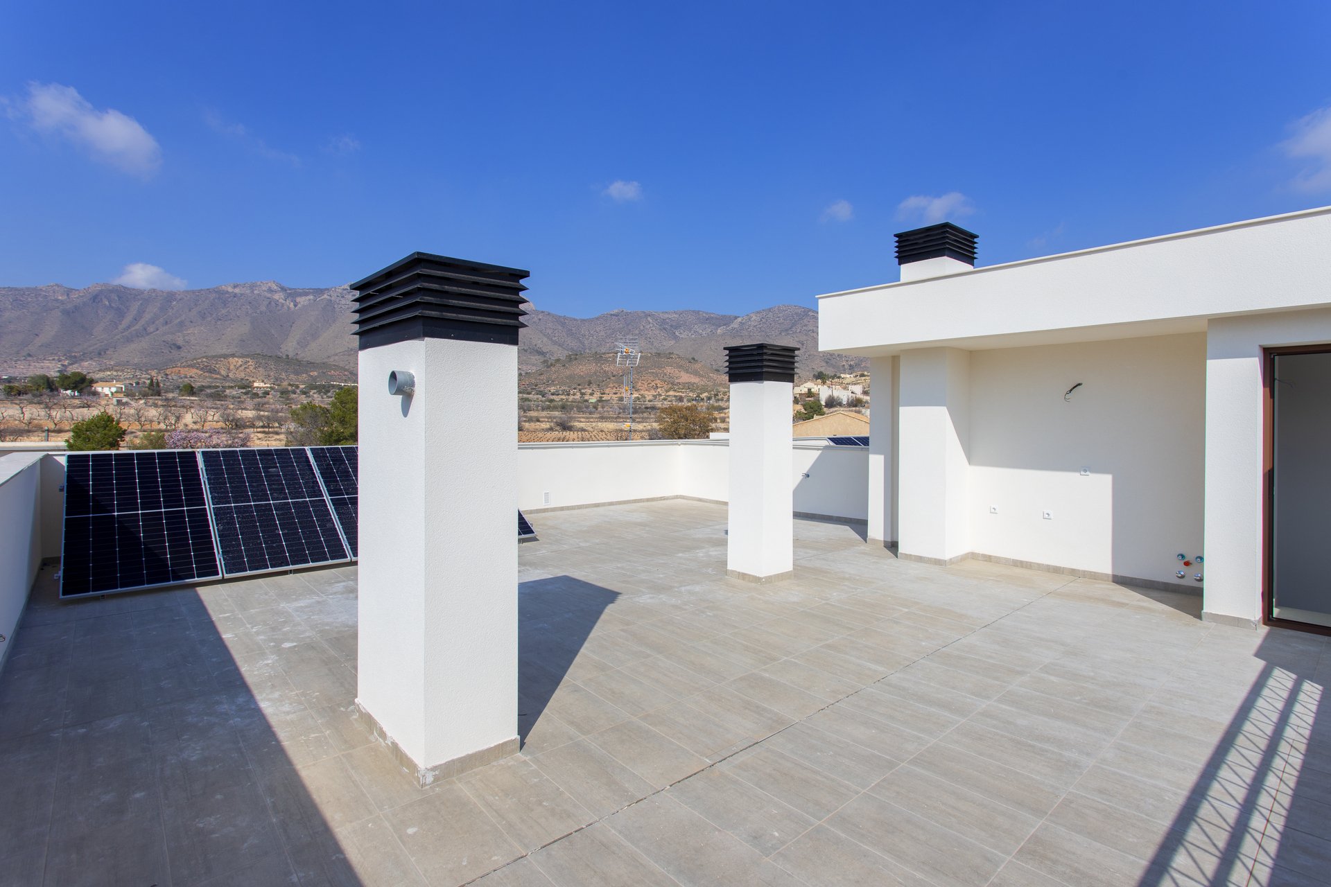 New Build - low-bungalow -
La Canalosa