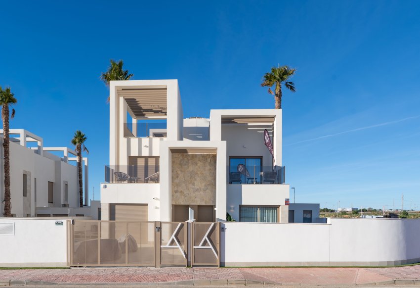 New Build - terraced -
Los Alcázares
