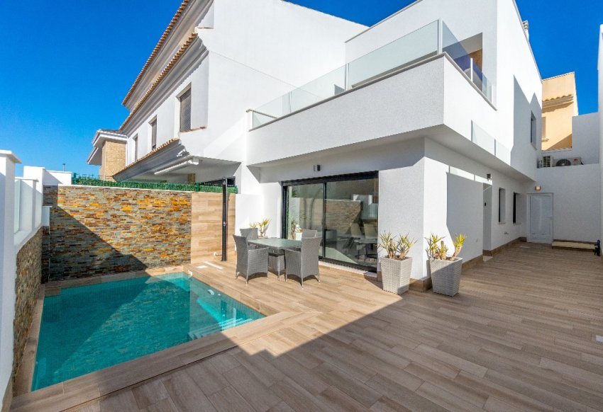 New Build - terraced -
San Pedro del Pinatar