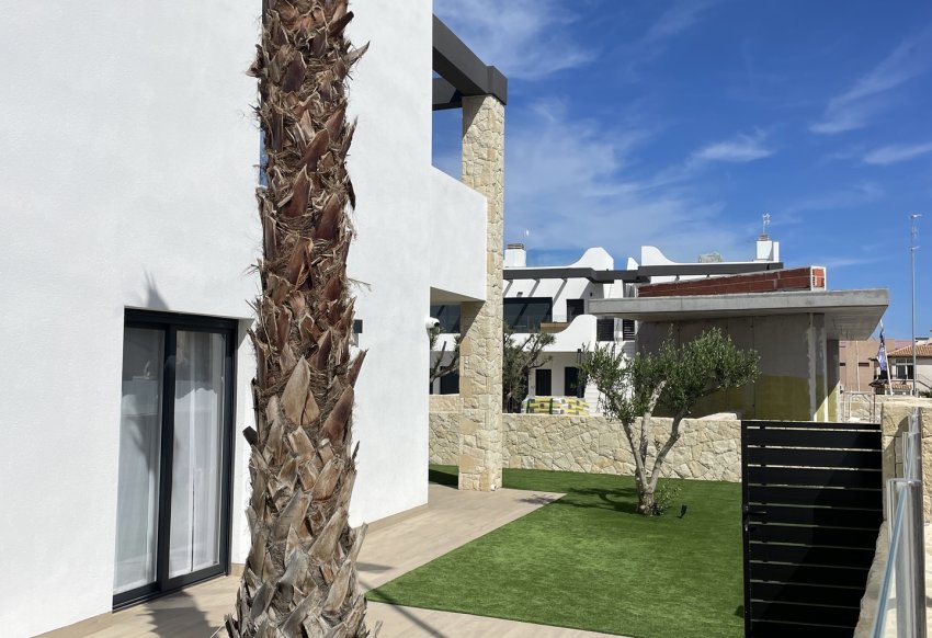 New Build - terraced -
Torrevieja
