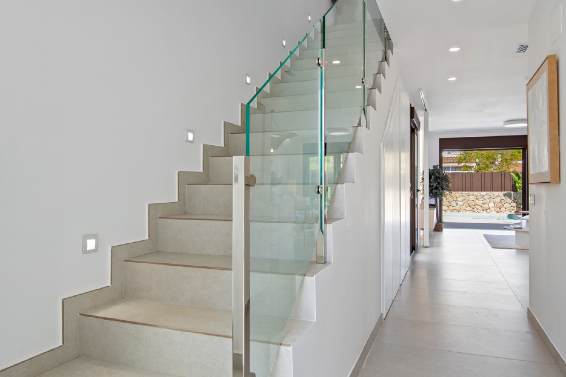 New Build - Villa -
Mil Palmeras