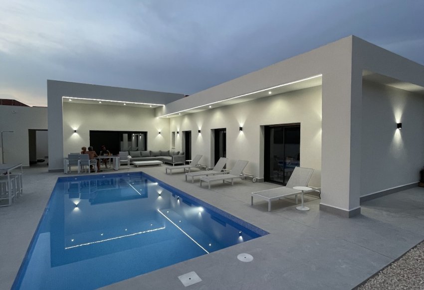 Nieuwbouw - detached -
La Romana