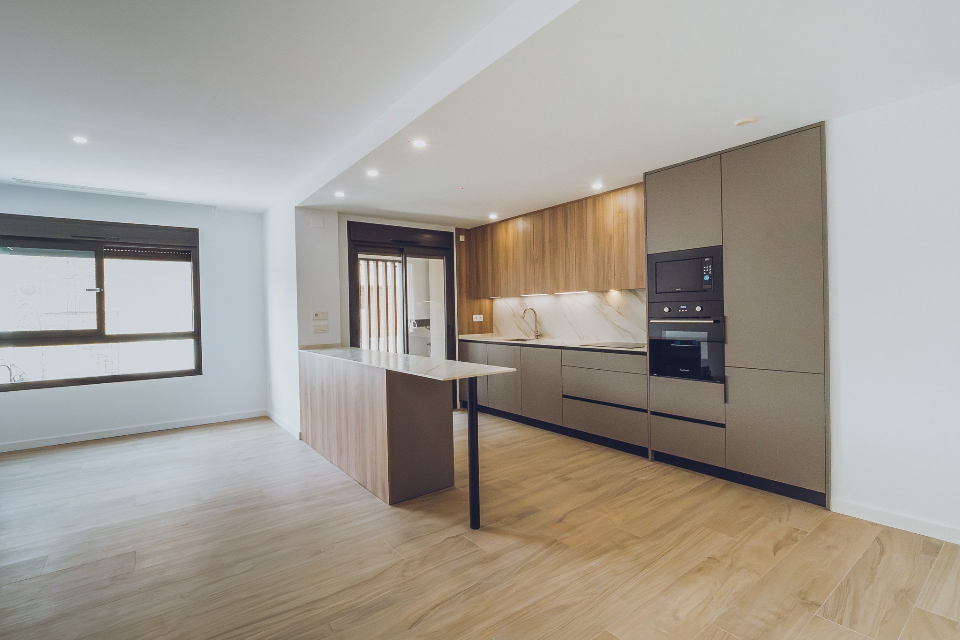 Nieuwbouw - Penthouse -
Redován