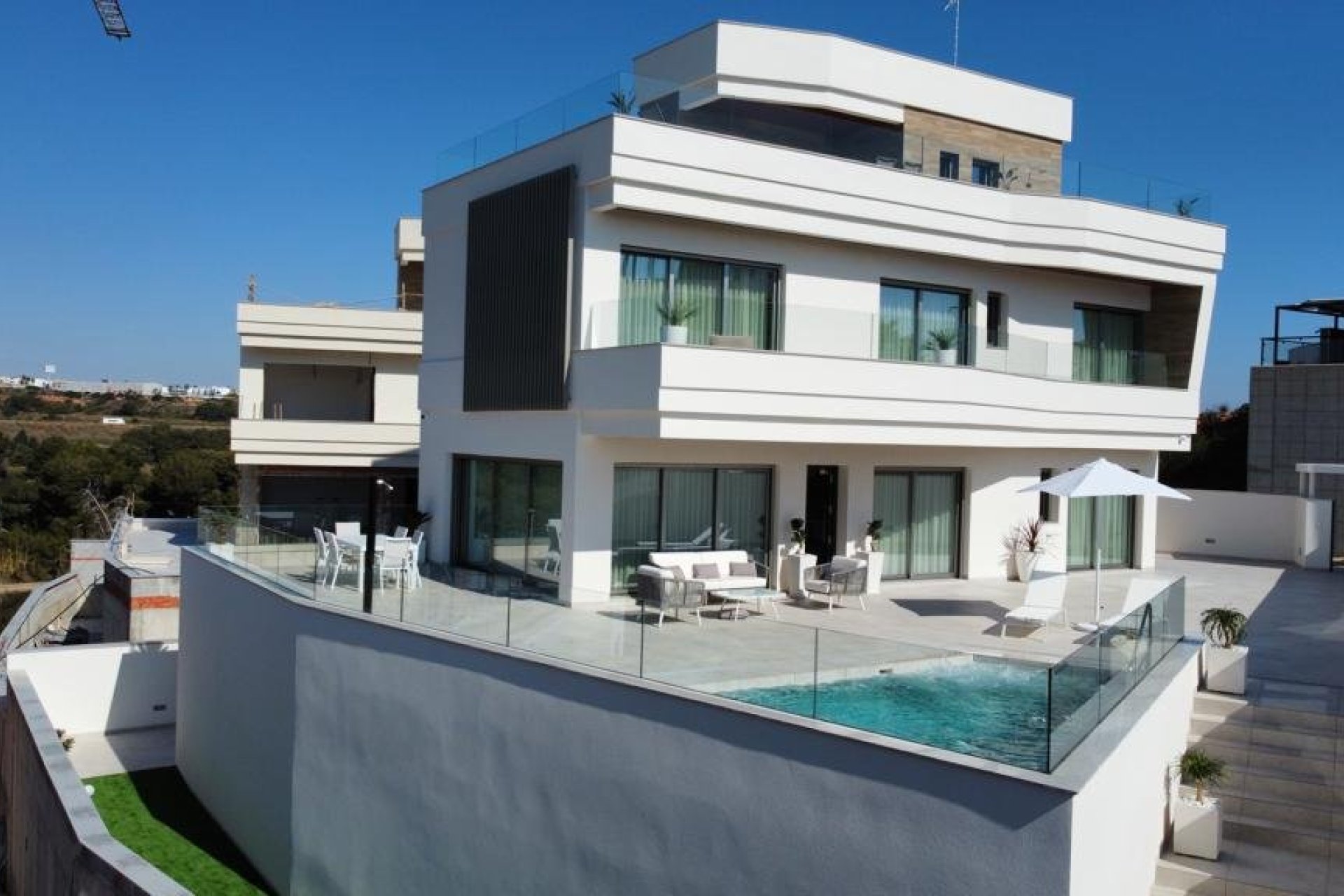 Nieuwbouw - Villa -
Orihuela Costa