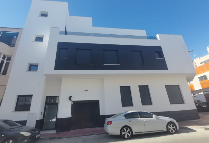 Nouvelle - apartment -
Torrevieja