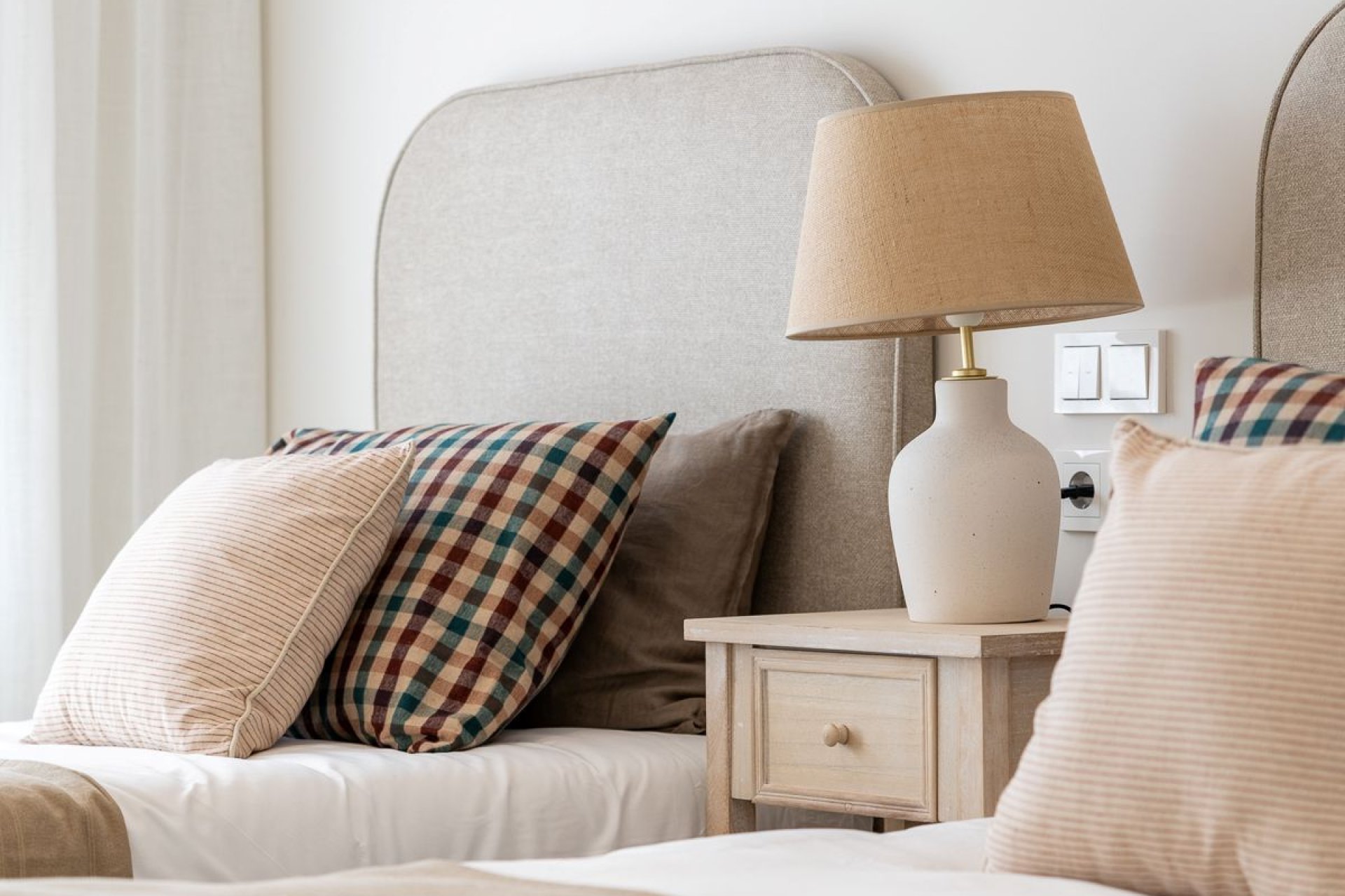 Nouvelle - Attique -
Calpe