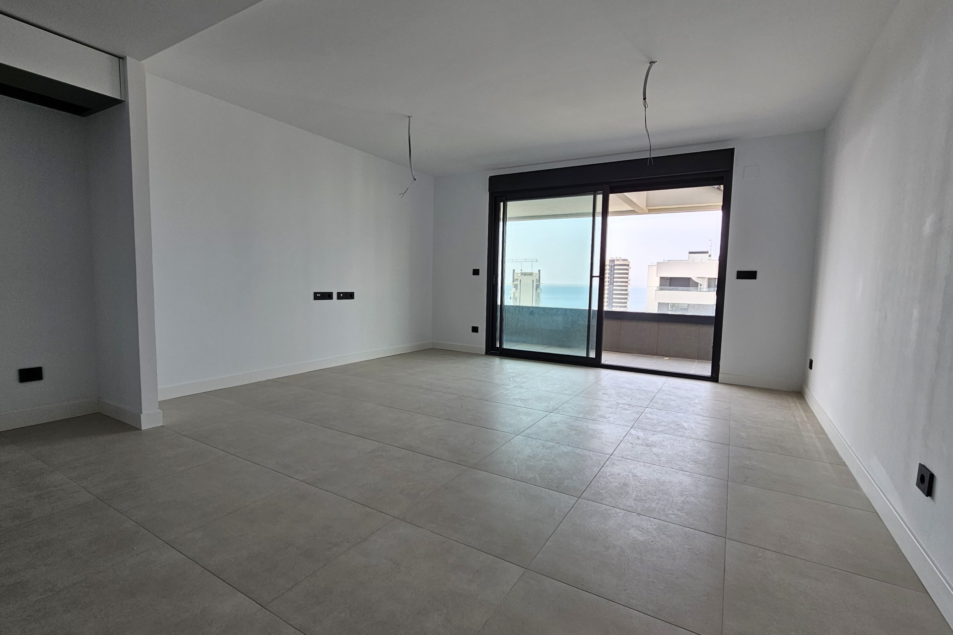 Nouvelle - Attique -
Calpe
