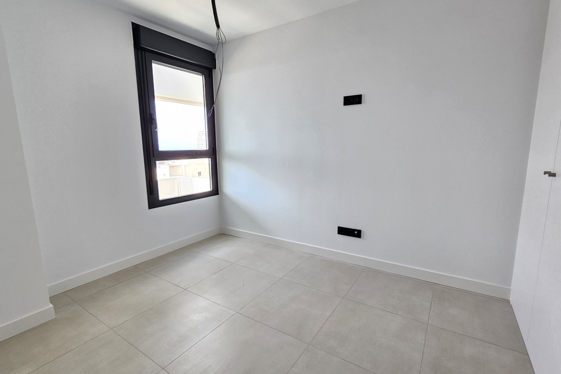 Nouvelle - Attique -
Calpe
