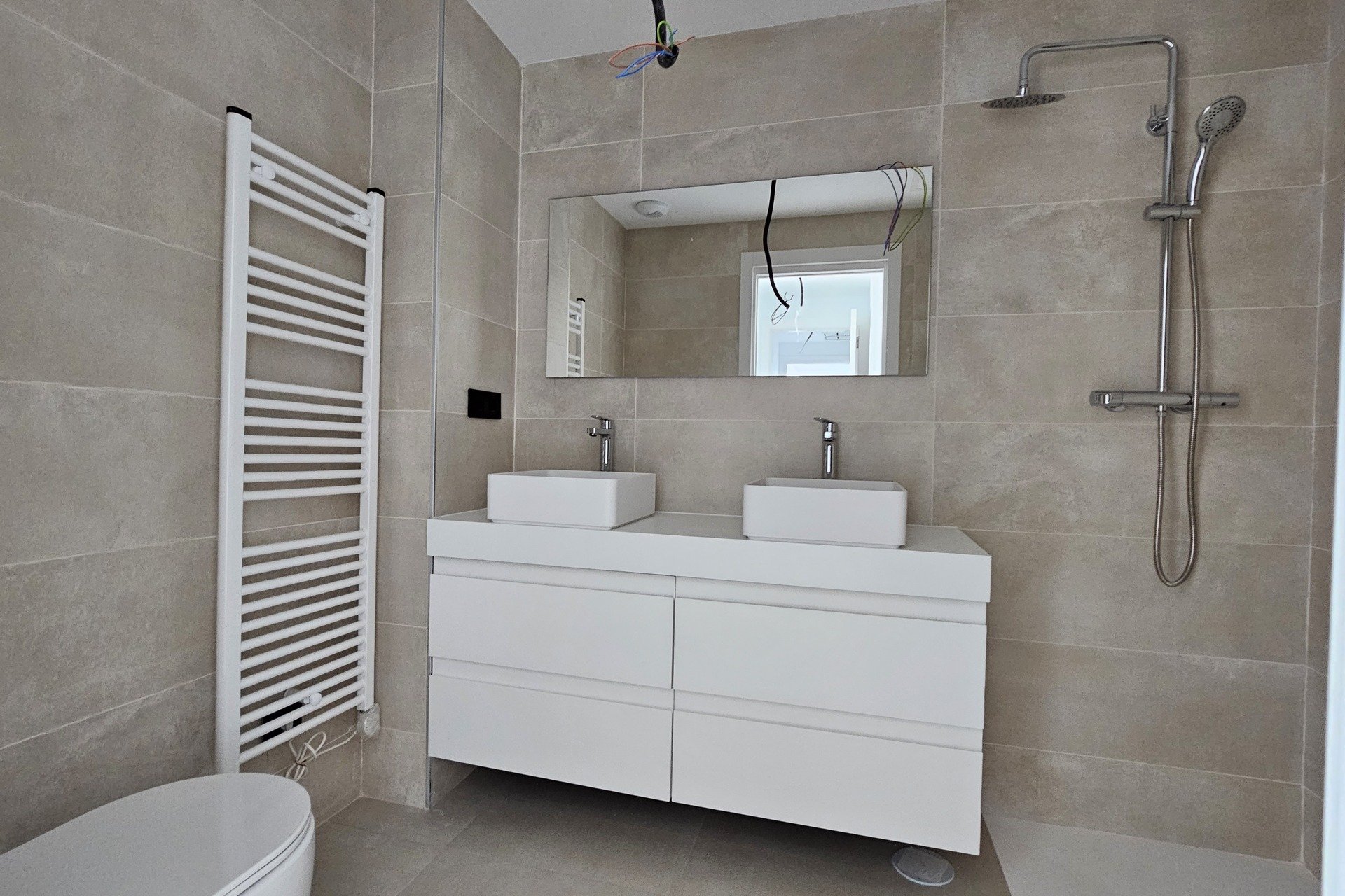 Nouvelle - Attique -
Calpe