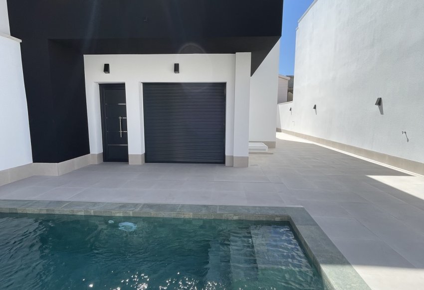 Nouvelle - detached -
Heredades