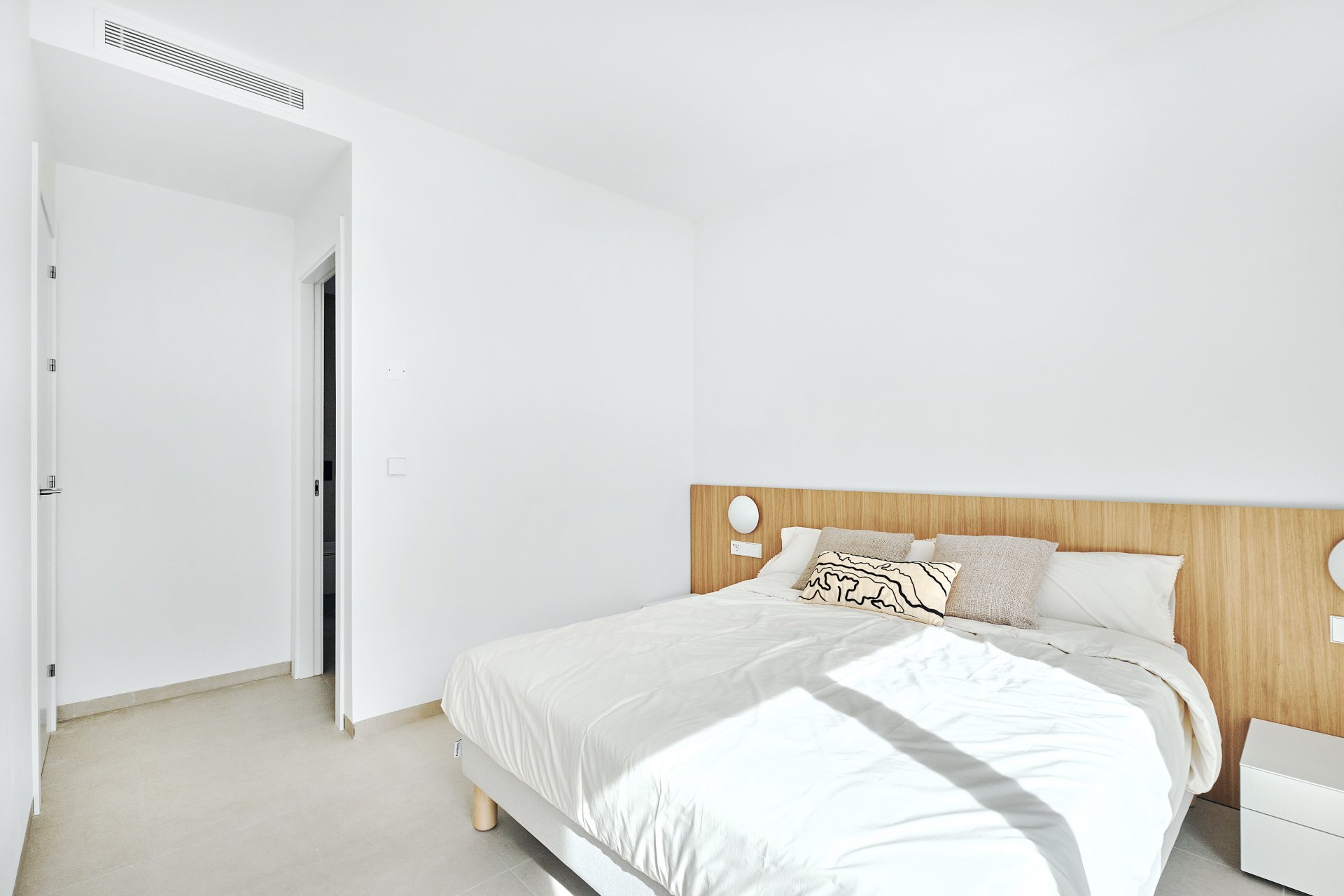 Nouvelle - detached -
Los Montesinos