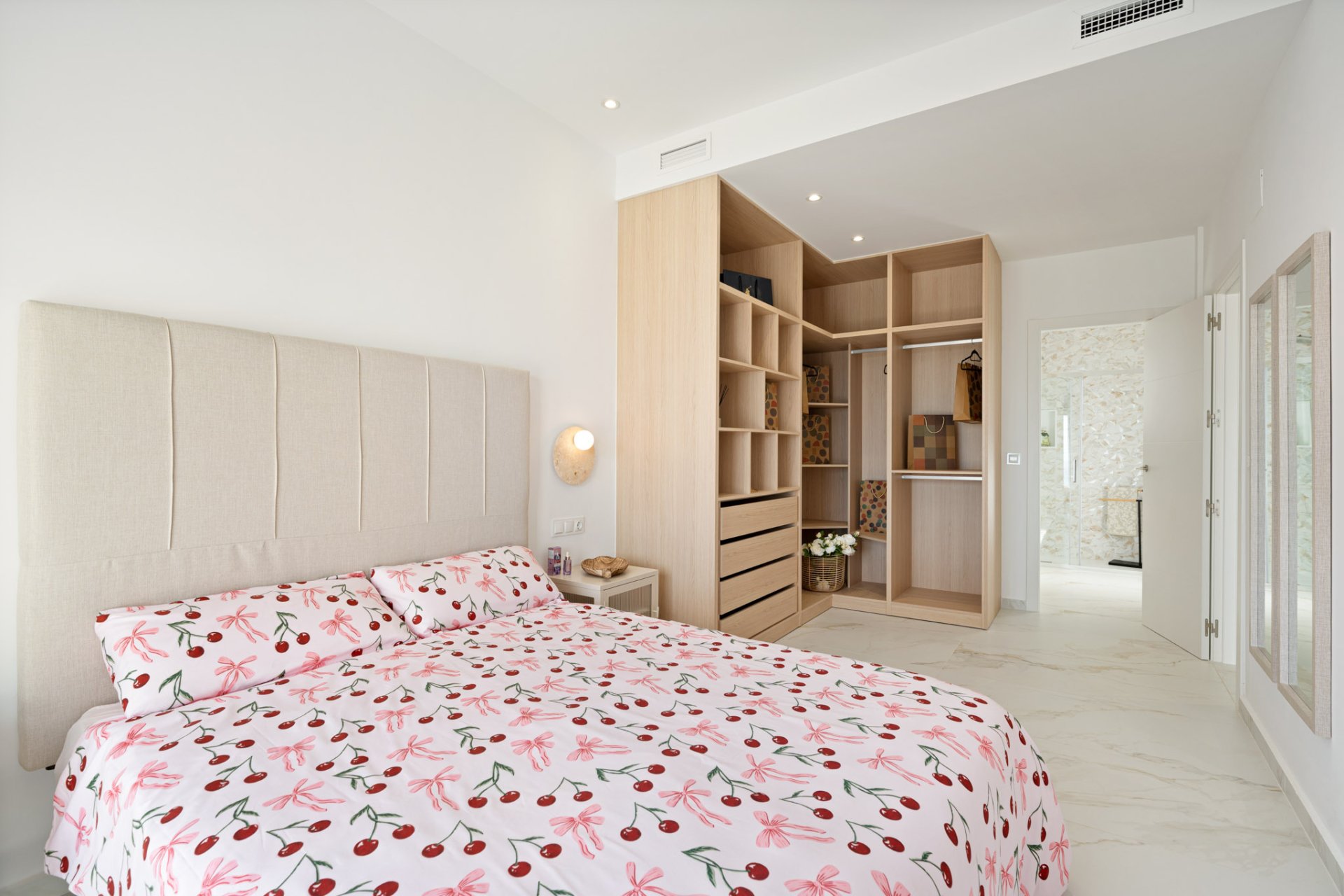 Nouvelle - detached -
Polop