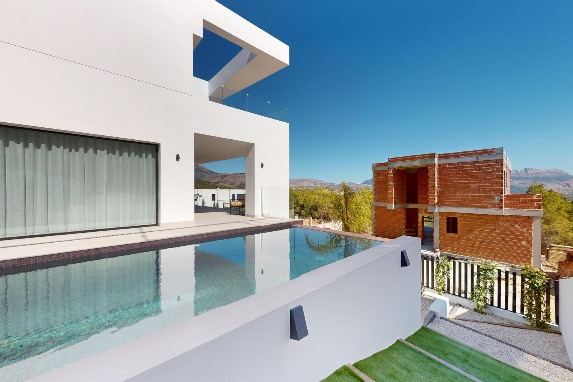 Nouvelle - detached -
Polop