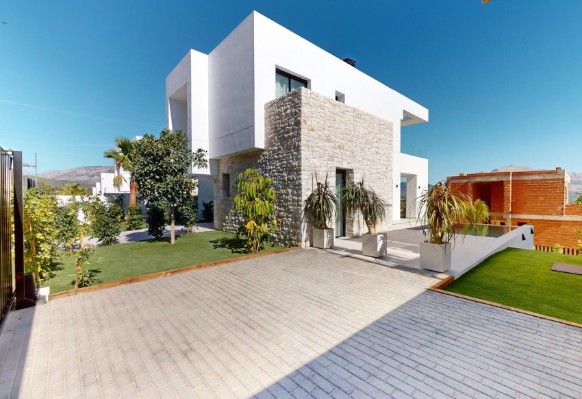 Nouvelle - detached -
Polop