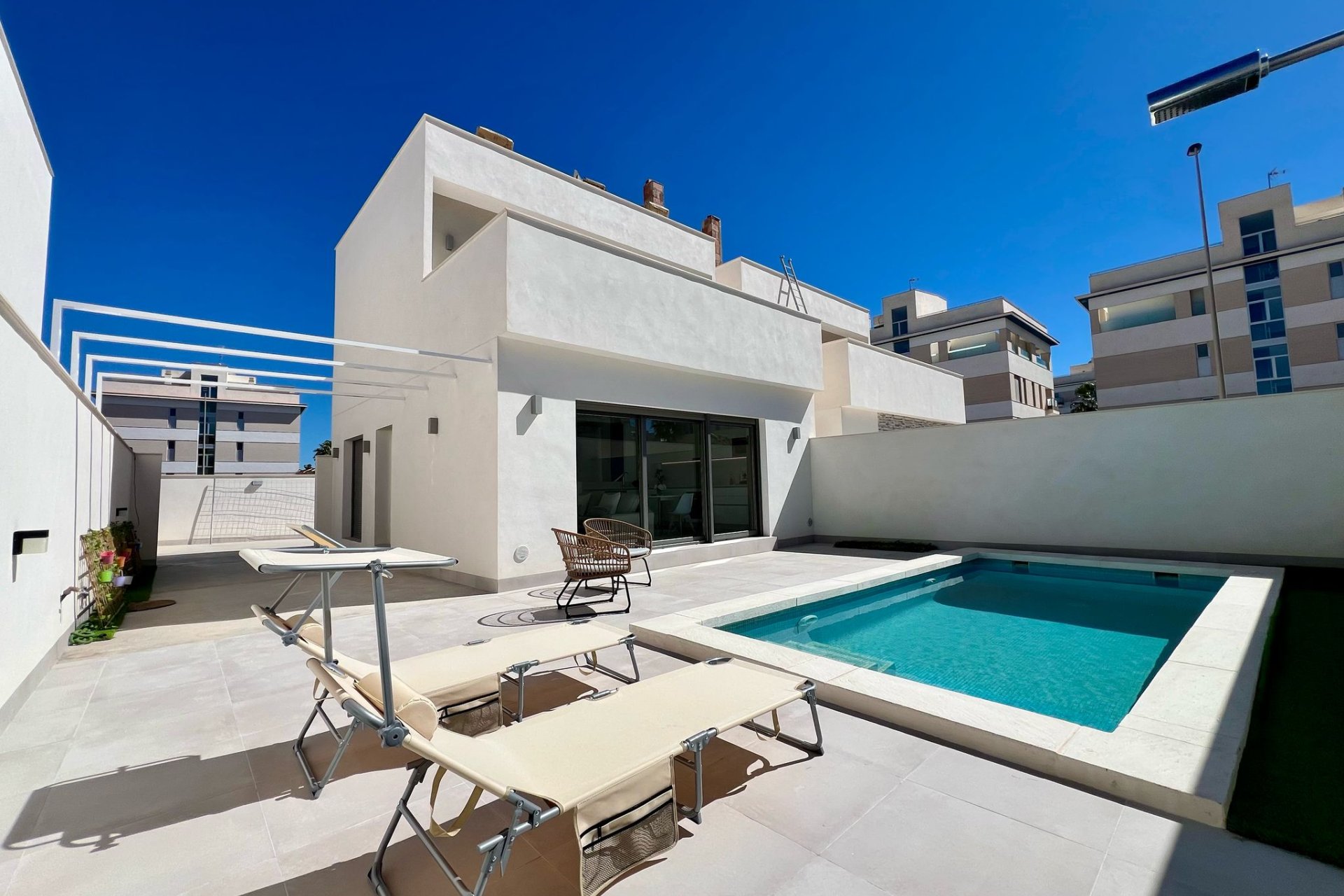 Nouvelle - detached -
Villamartin