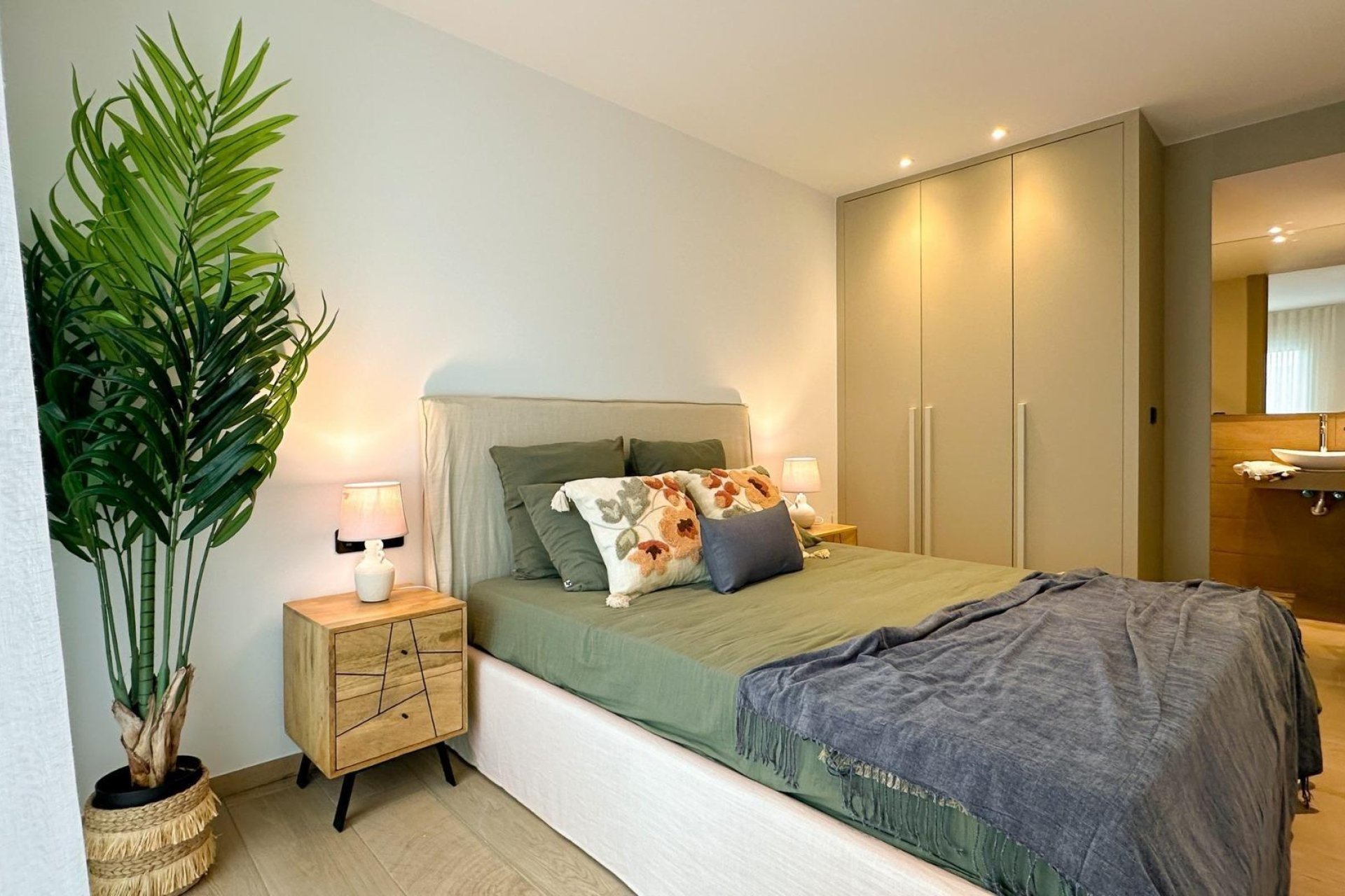 Nouvelle - high-bungalow -
La Finca Golf