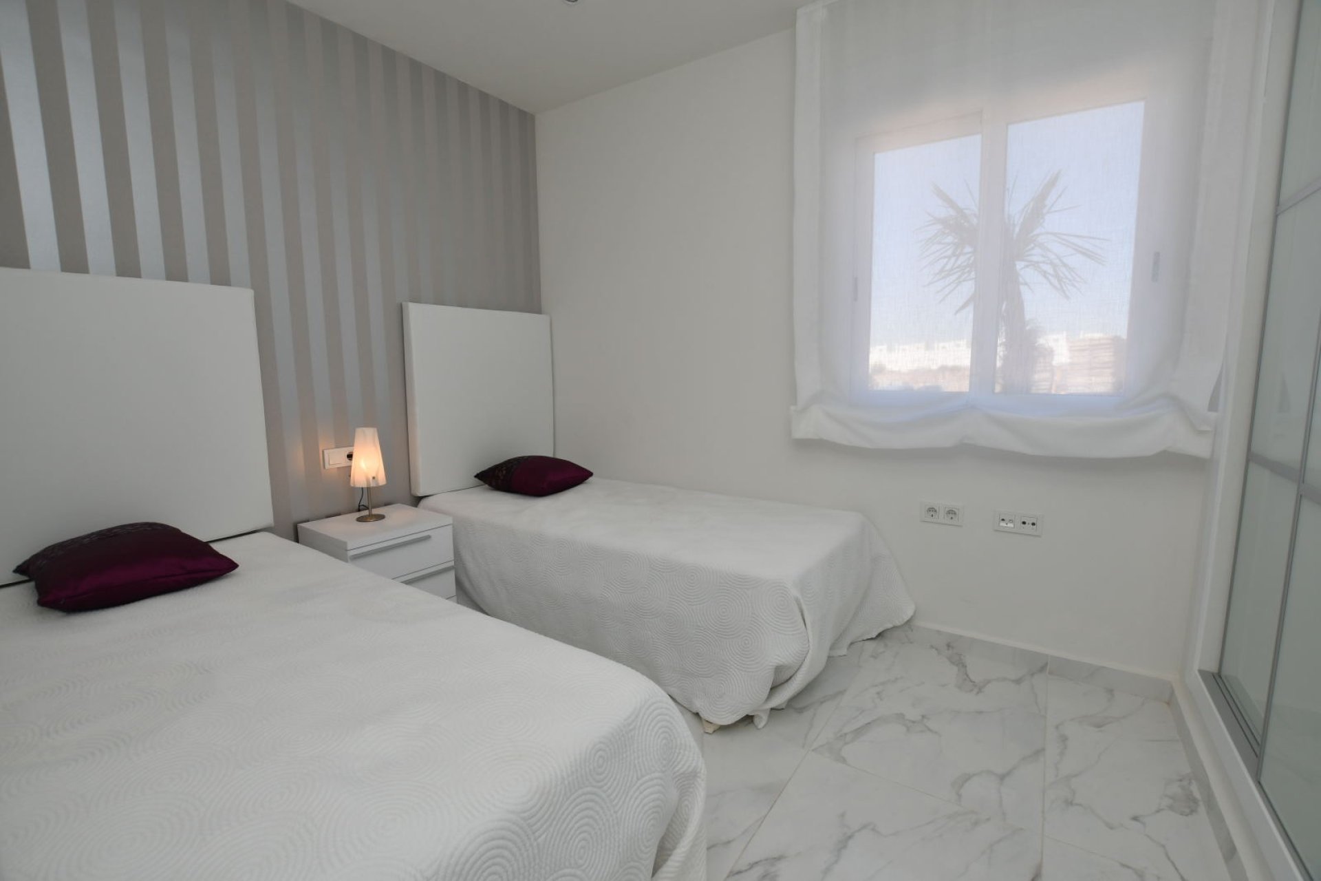 Nouvelle - high-bungalow -
San Miguel de Salinas