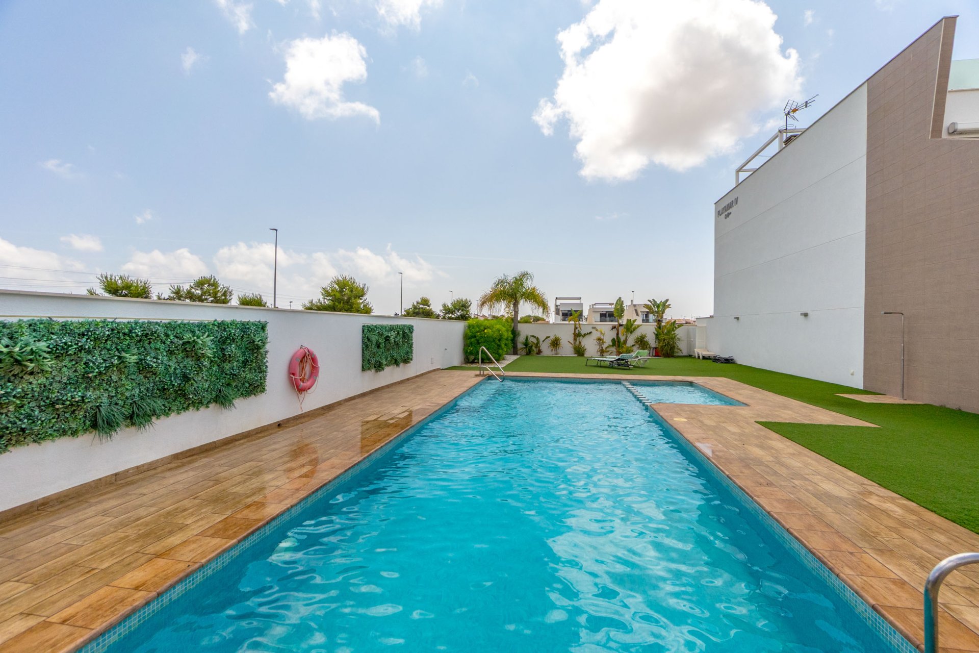 Nouvelle - high-bungalow -
San Pedro del Pinatar