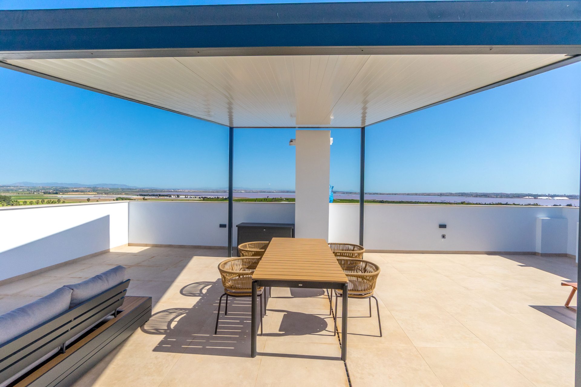 Nouvelle - high-bungalow -
Torrevieja
