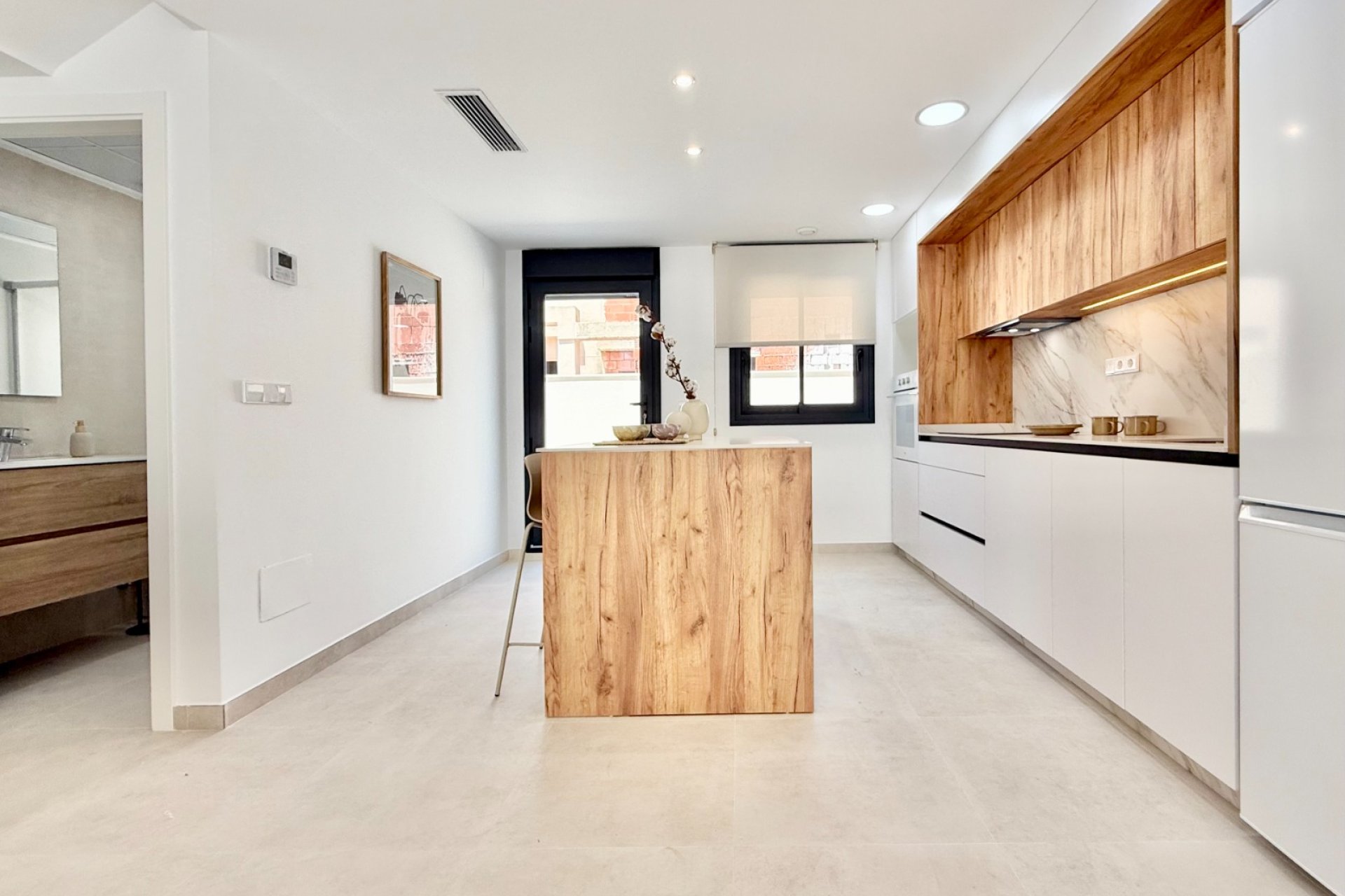 Nouvelle - low-bungalow -
Cox