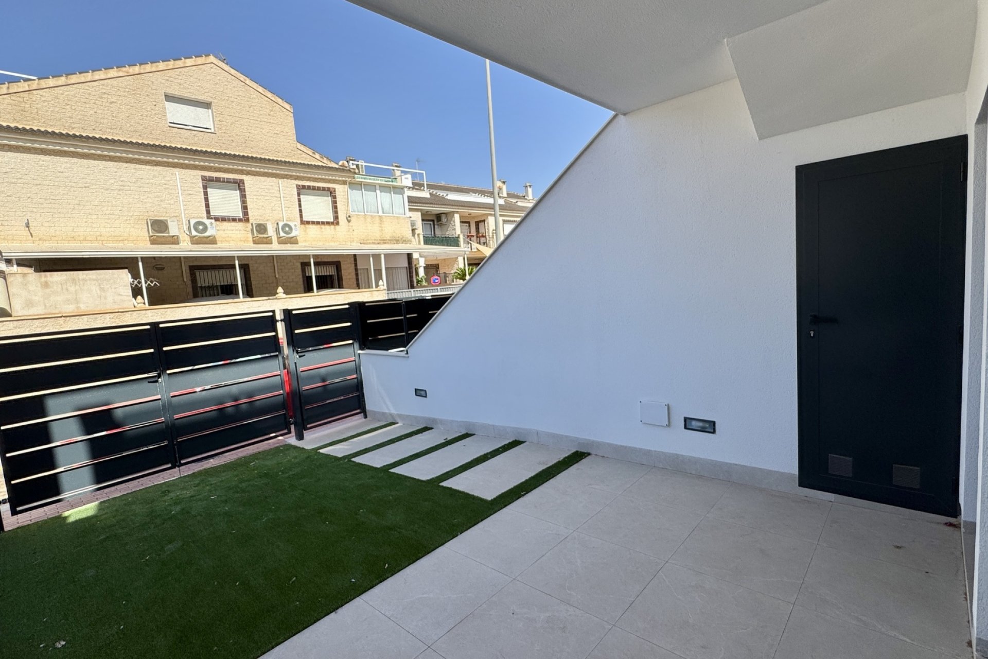 Nouvelle - low-bungalow -
San Pedro del Pinatar