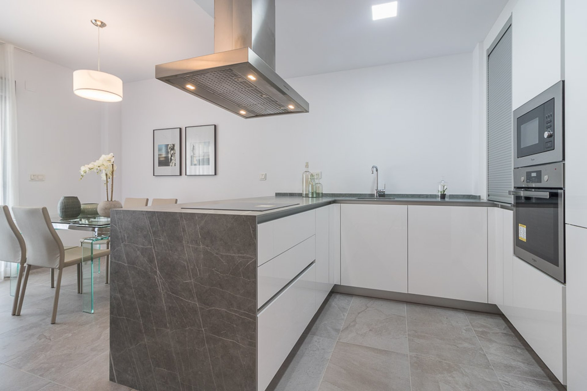 Nouvelle - low-bungalow -
Torrevieja