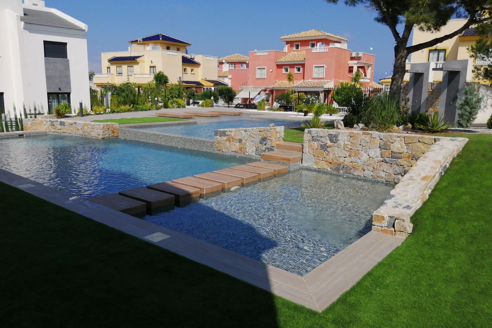 Nouvelle - low-bungalow -
Torrevieja
