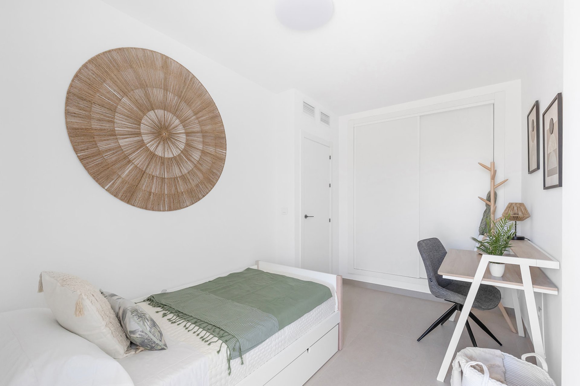 Nouvelle - semi-detached -
Rafal