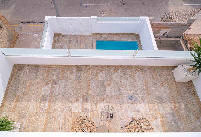 Nouvelle - terraced -
Jerónimo y Avileses