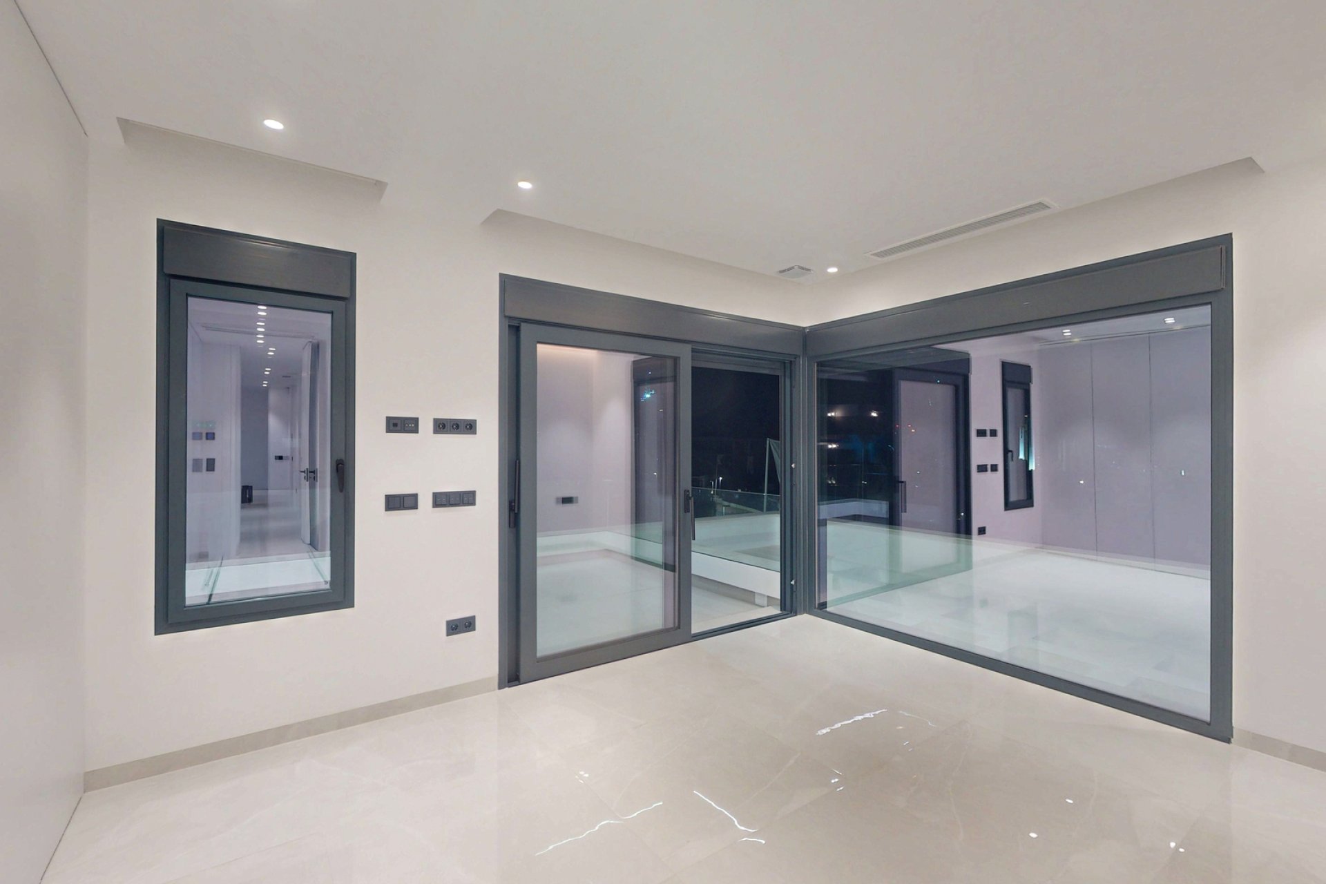 Nouvelle - Villa -
Finestrat