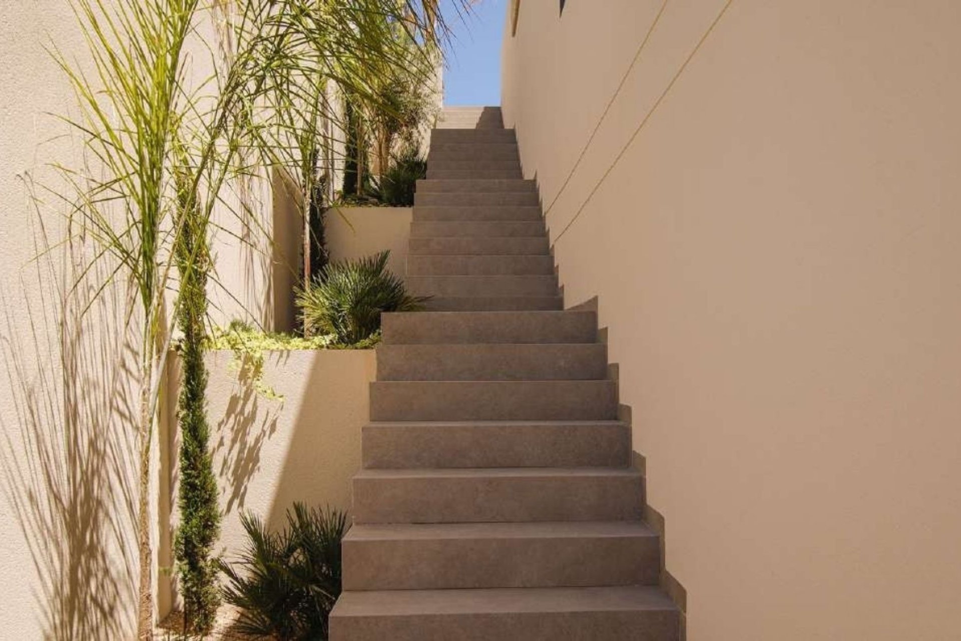 Nouvelle - Villa -
La Marina