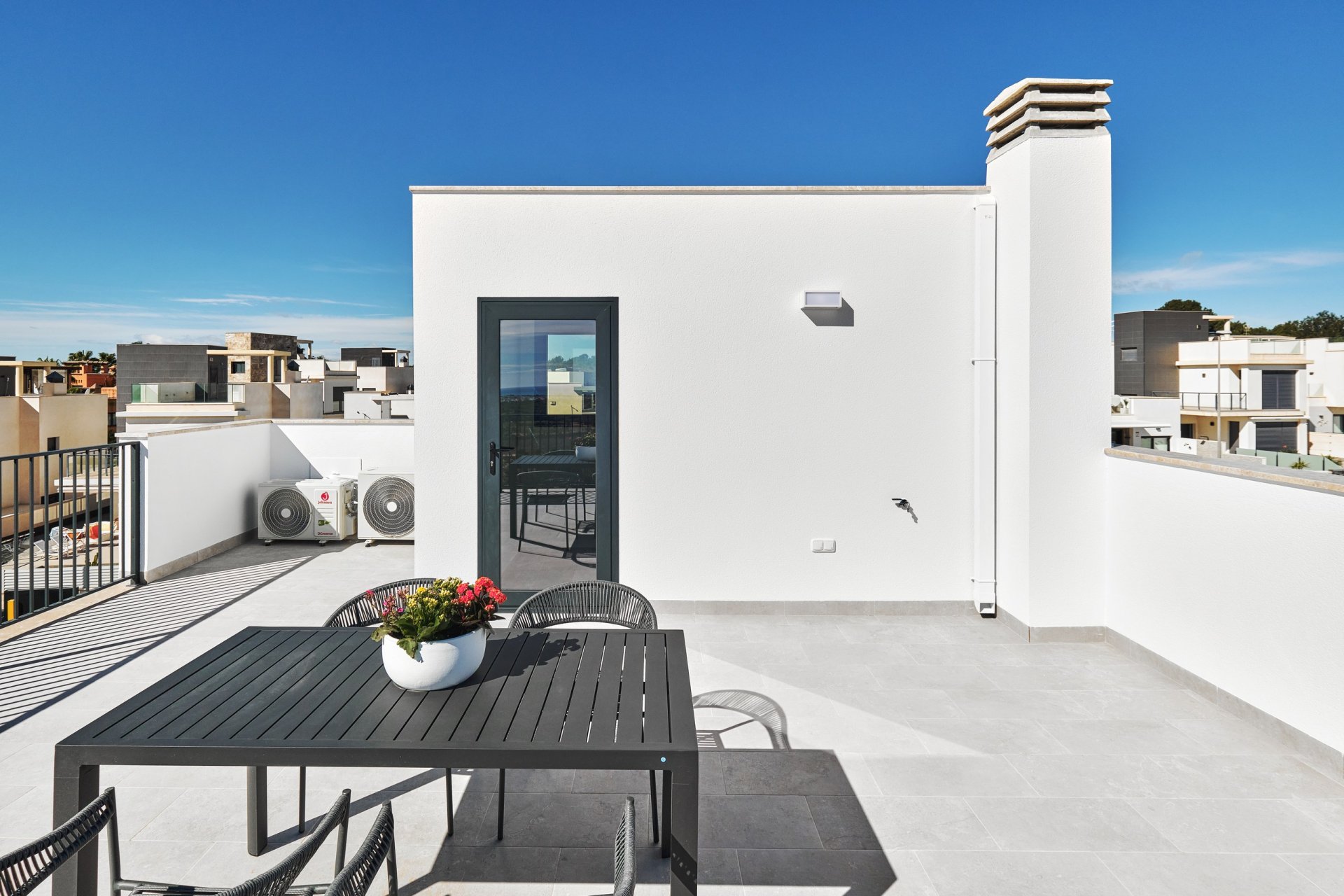 Nouvelle - Villa -
San Miguel de Salinas