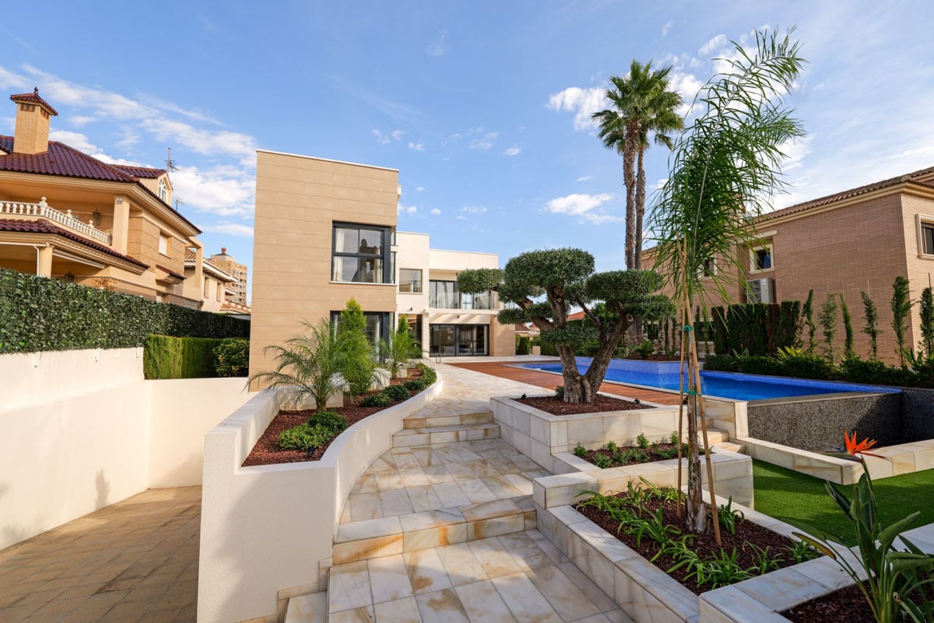Nouvelle - Villa -
Torrevieja