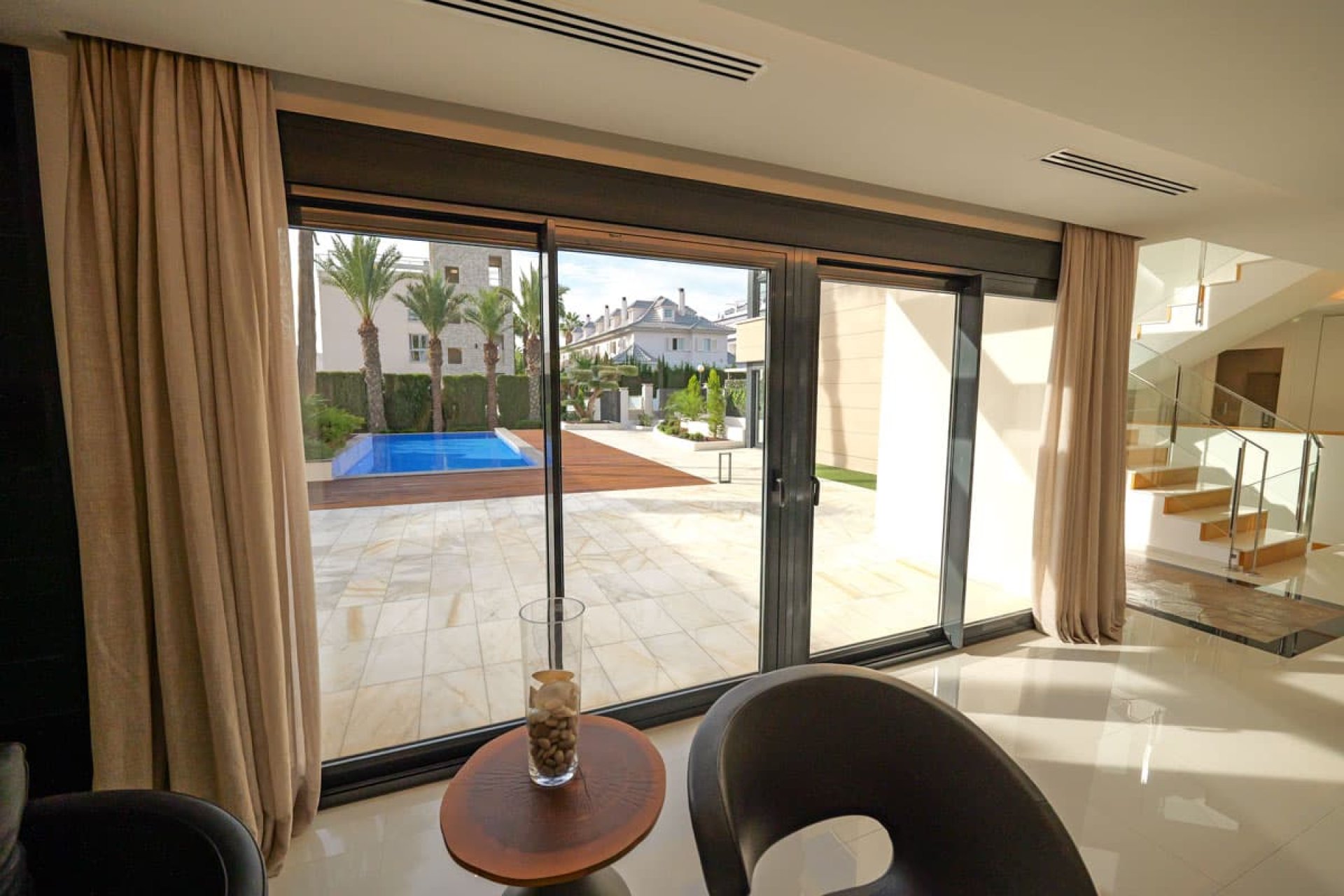 Nouvelle - Villa -
Torrevieja