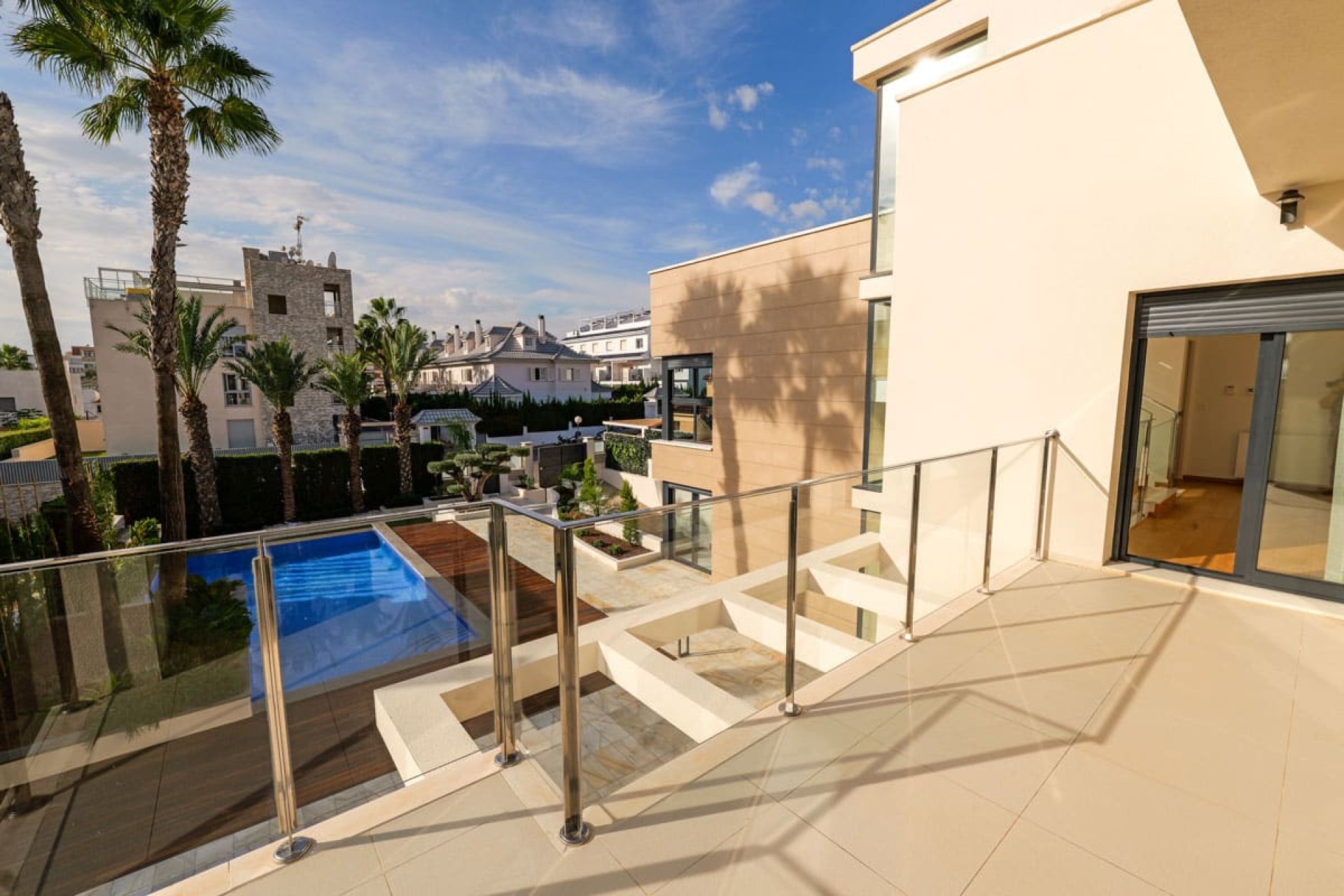 Nouvelle - Villa -
Torrevieja