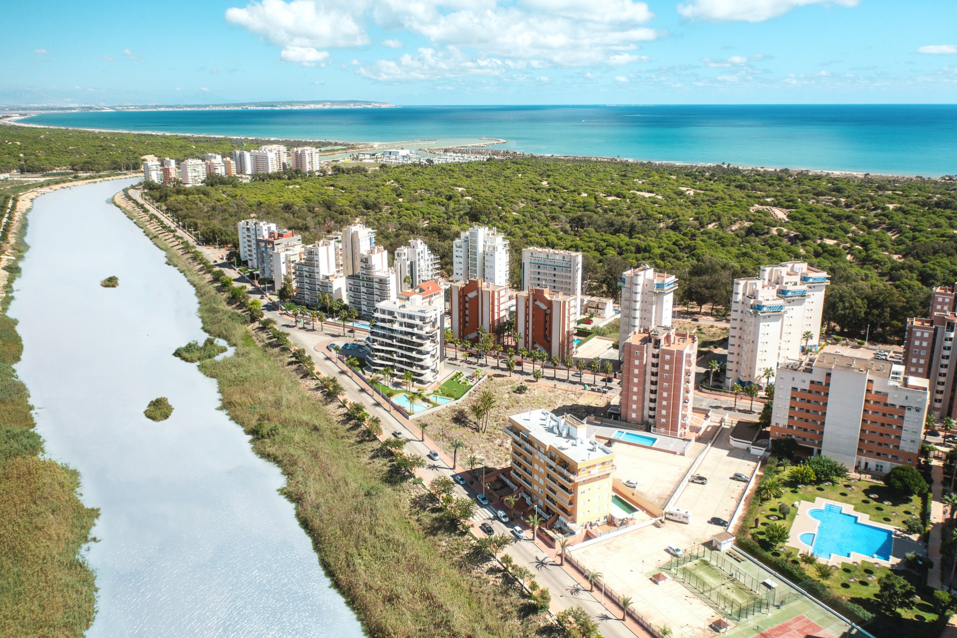 Obra nueva - apartment -
Guardamar del Segura