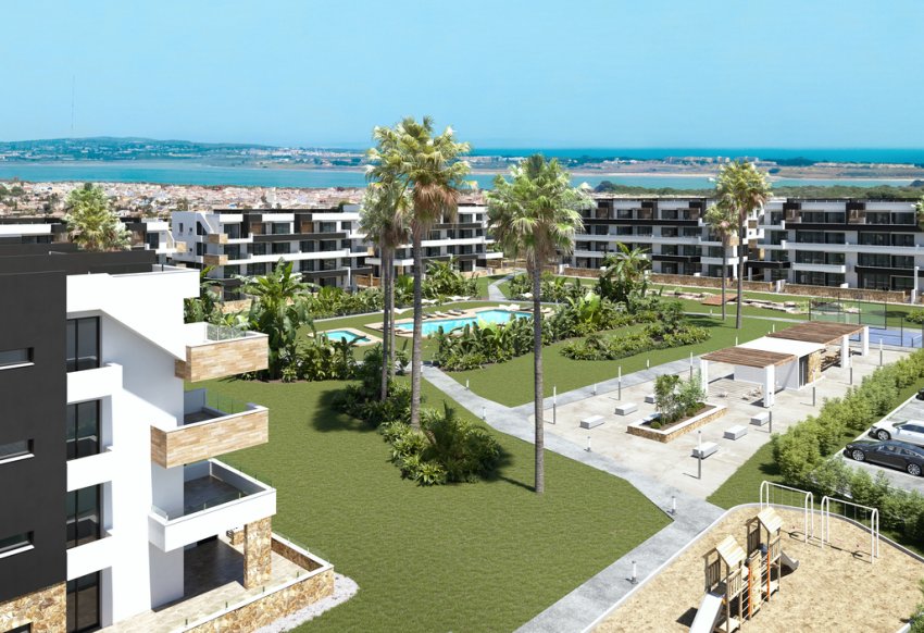 Obra nueva - Ático -
Torrevieja