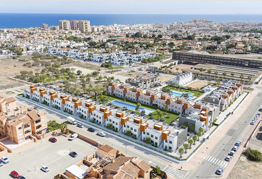 Obra nueva - Ático -
Torrevieja